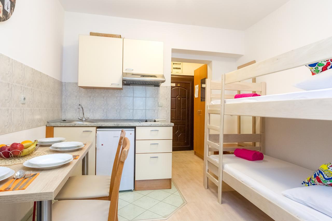 Apartments In City Center Ventus Novaglia Esterno foto